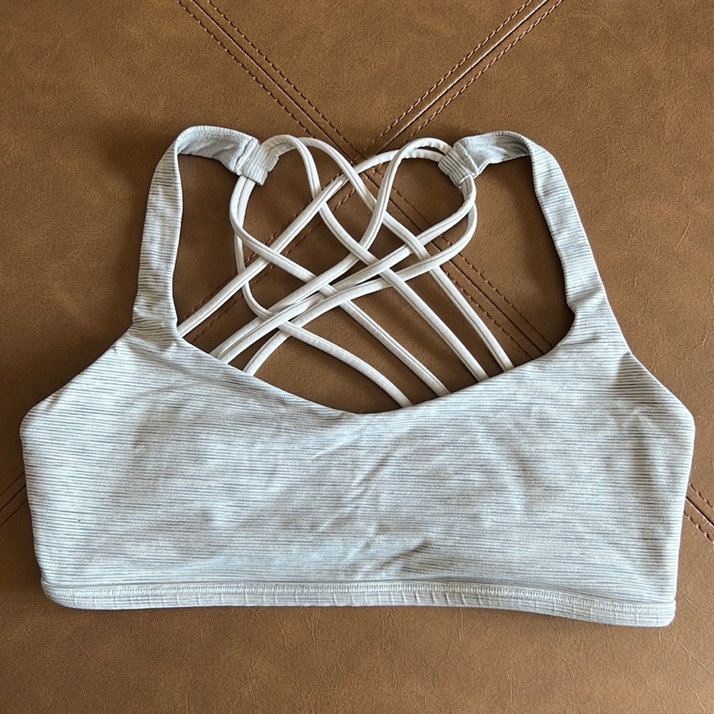 LULULEMON SPORTA BRA